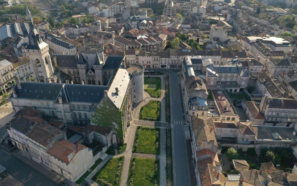Апарт отель Domitys La Canopee l'Isle-d'Espagnac Экстерьер фото